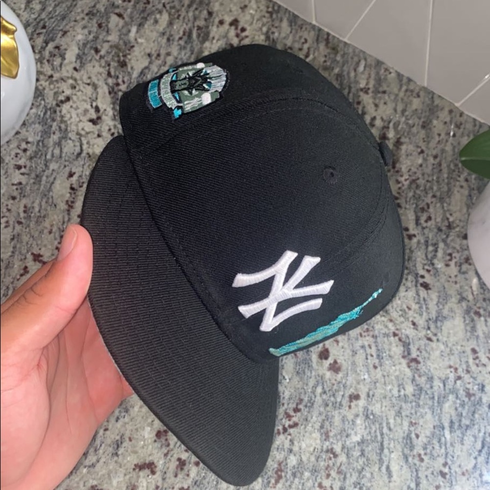 New York Yankees LIMITED EDITION